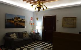 Hostal Ritzi